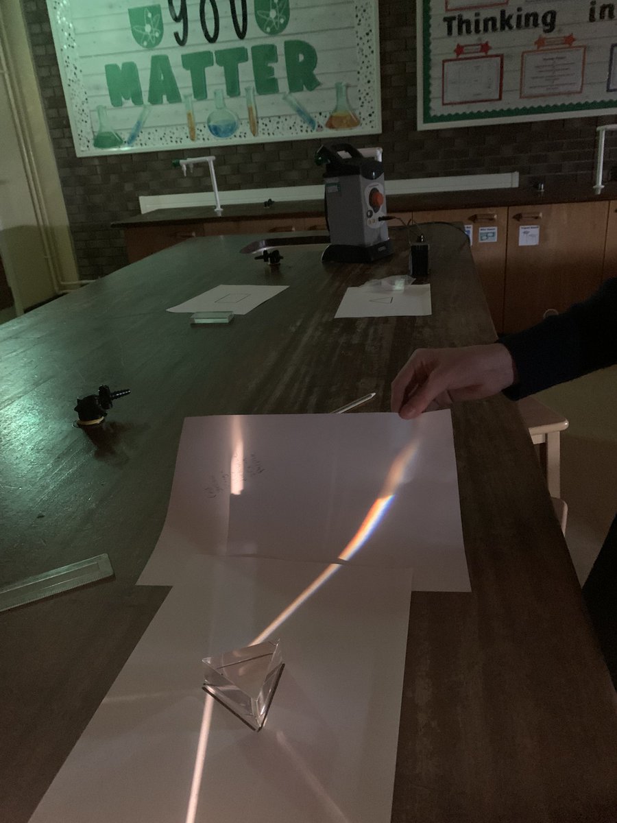 SPCScienceDept's tweet image. Today at our Key Stage 3 lunchtime Science Club pupils discovered how white light is made of many colours! Using a glass prism, pupils observed the light slowing down and bending, with each colour refracting by a slightly different amount 💡 🌈 Super Work 🌟 @StPatsMaghera