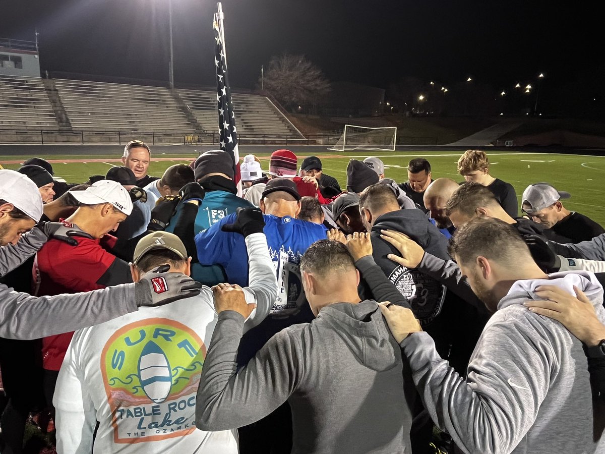 The leadership torch <a href="/f3TheRampage/">F3TheRampage</a> has officially been passed!

Thank you Parsecs for your continued leadership and showing us all how to give back to our community!

Thank you Beans for accepting the 🇺🇸 &amp; always leading with humility and kindness!

#shovelpass 
#FreedToLead