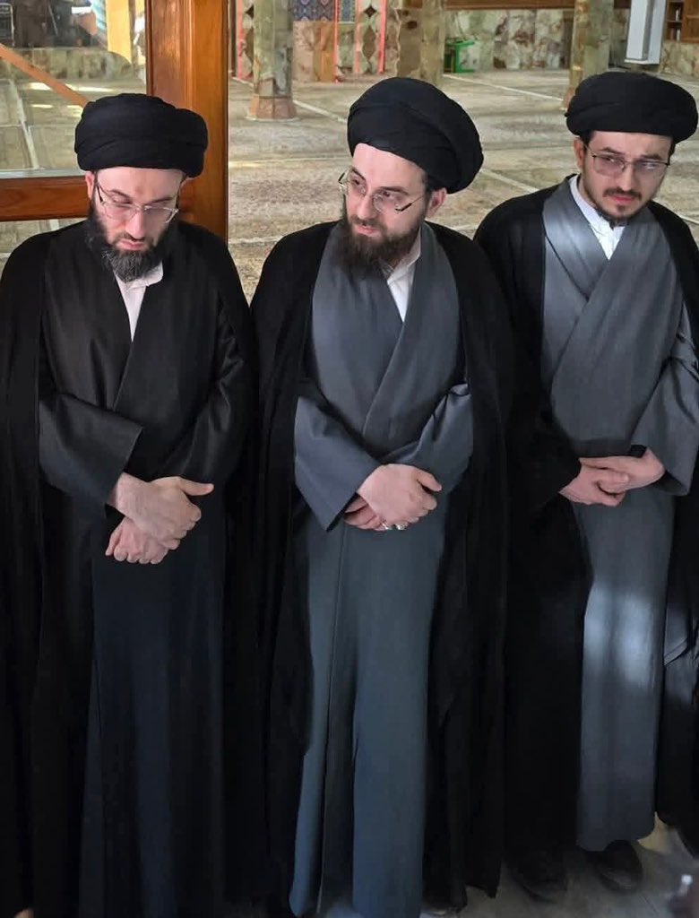 Shaima851045's tweet photo. @alshayakhliu1 وانا همات جتلك صورة مالت وسن الشيخلي الله لايستر عليها https://t.co/BFDE6dCoHf
