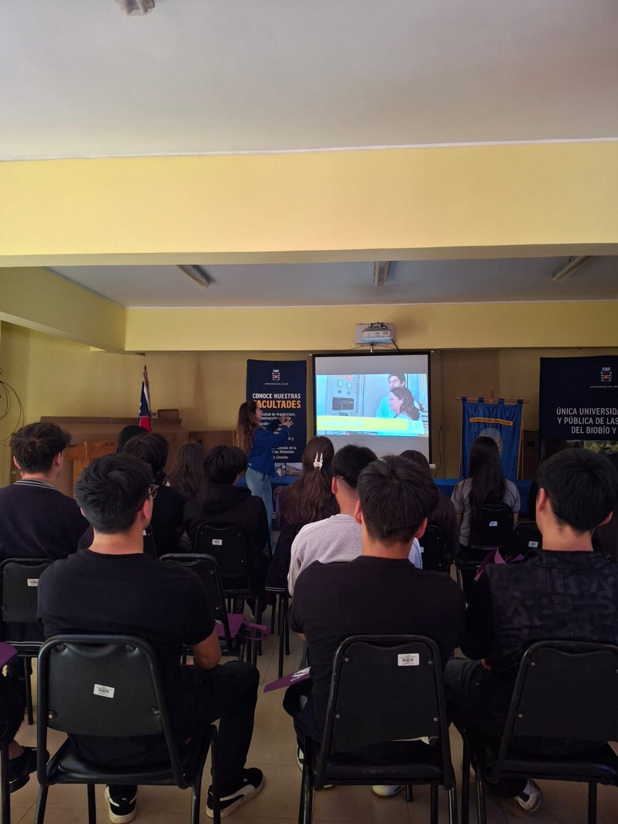 "Tus sueños son tan grandes como el universo". 
🌟🚀
Charla de promoción de carreras UBB a estudiantes de 4to medio del Liceo Isabel Riquelme de Quilleco.

#AcreditaciónAvanzada #AdmisiónUBB2026 #AdscritaAGratuidad  #UniversidadPública #universidadestatal