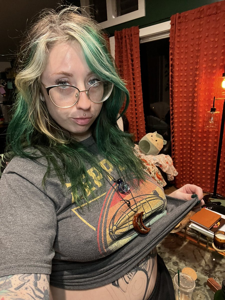 Fern Sparx🌙🥀🖤 Nature Goddess✨️ tweet media