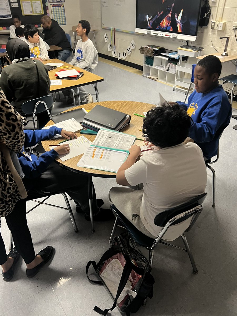 Angela Falkenstein tweet media