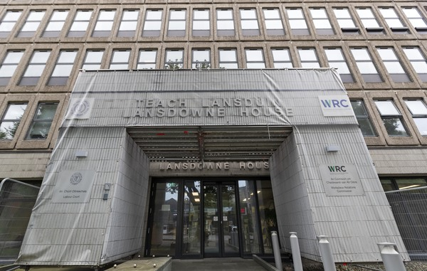 courtsnewsIRL's tweet photo. Care workers from Zimbabwe, who allege they paid thousands of euro each to a recruiter to secure work permits, have told a tribunal of living in "freezing" shared accommodation without their wages after the jobs they were promised in Ireland failed to materialise.

https://t.co/efei5wThoH