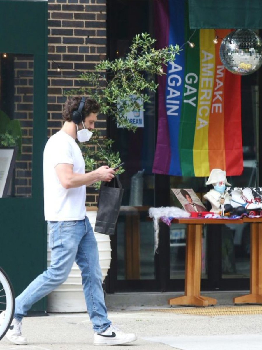 mirageofbarnes's tweet image. congressman barnes in mamdani's nyc