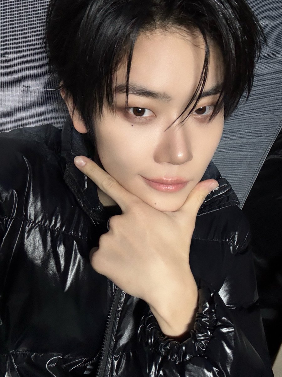 JANGYEOJUN】 初放送終了！ #장여준 #CLOSEYOUREYES #클로즈유어아이즈