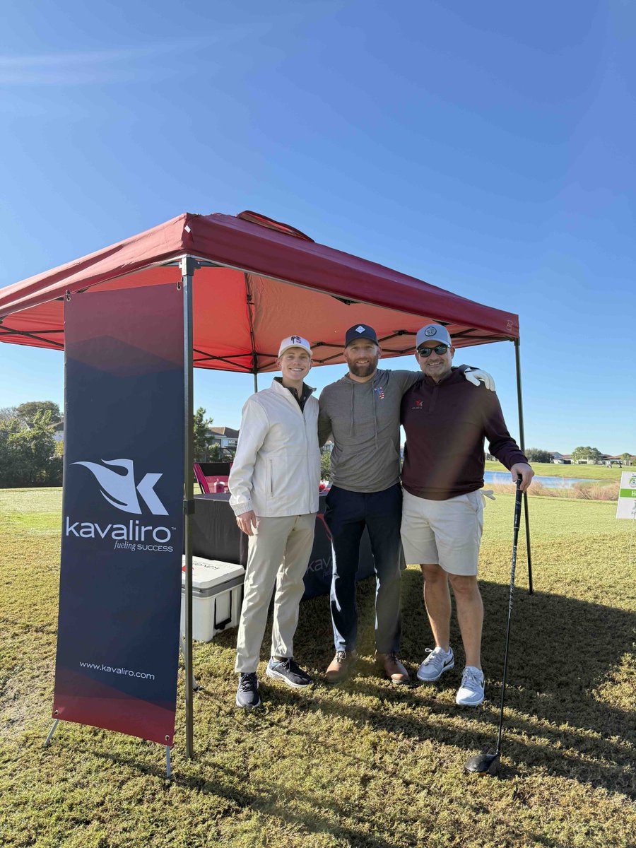 Kavaliro tweet media