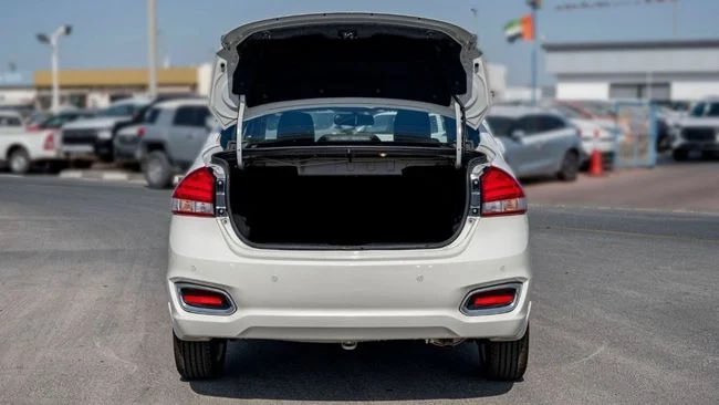 loftyautoexport's tweet image. Brand New Toyota Belta
2023
1.5L
Petrol
Automatic 

Price: 160,000 cedis ($14,545)
Shipping fee: 23,000 cedis ($2,090)
+971526707428