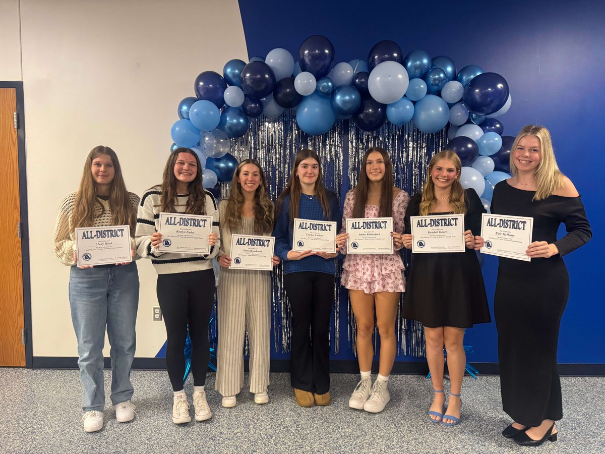 WestPlatteVoll1's tweet image. Our all-district volleyball players:
1st team: Amber Rutherford, Blair McHenry, Nora Meyerkorth
2nd team: Catelyn Carlson, Kaelyn Eades, Molly Head, Kendall Dover

Our all-conference players: 
2nd team: Amber Rutherford
Honorable Mention: Blair McHenry

Congratulation ladies!