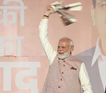 MrSinha_'s tweet image. That day.......                      Today.........