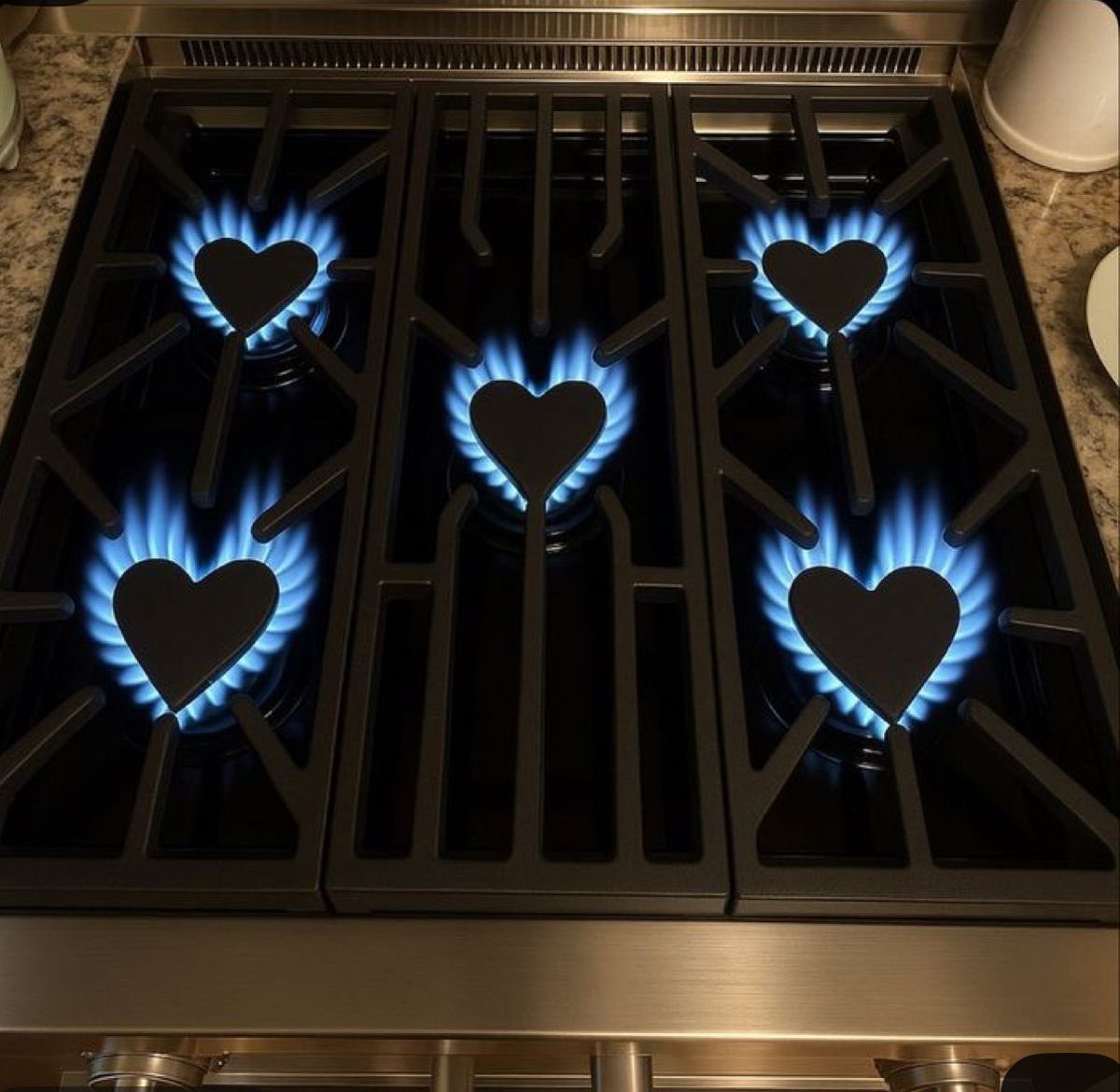 fairiehaze's tweet image. Cooking here with love