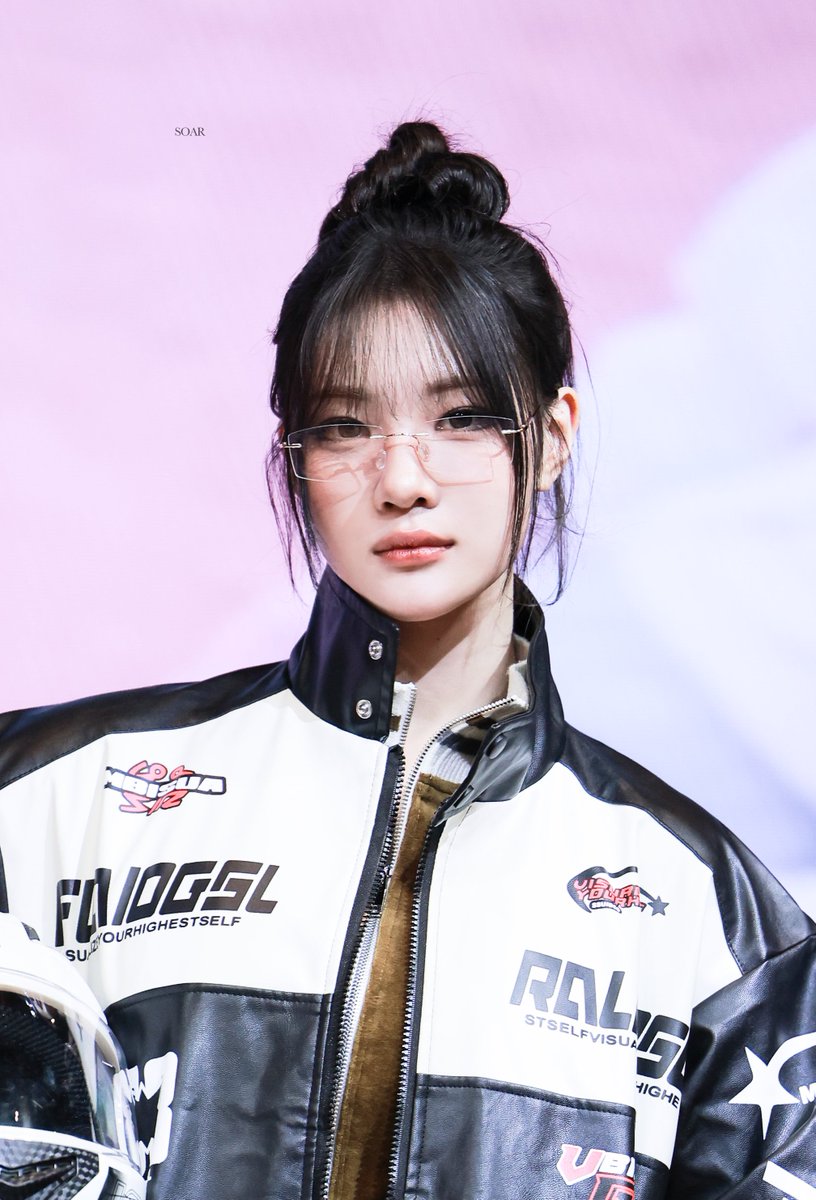 251114 Whosfan Fansign

 #JUUN #주은
#Hearts2Hearts #하츠투하츠 #H2H