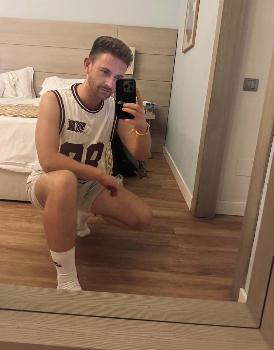 Winter Pride Day 1 🌞