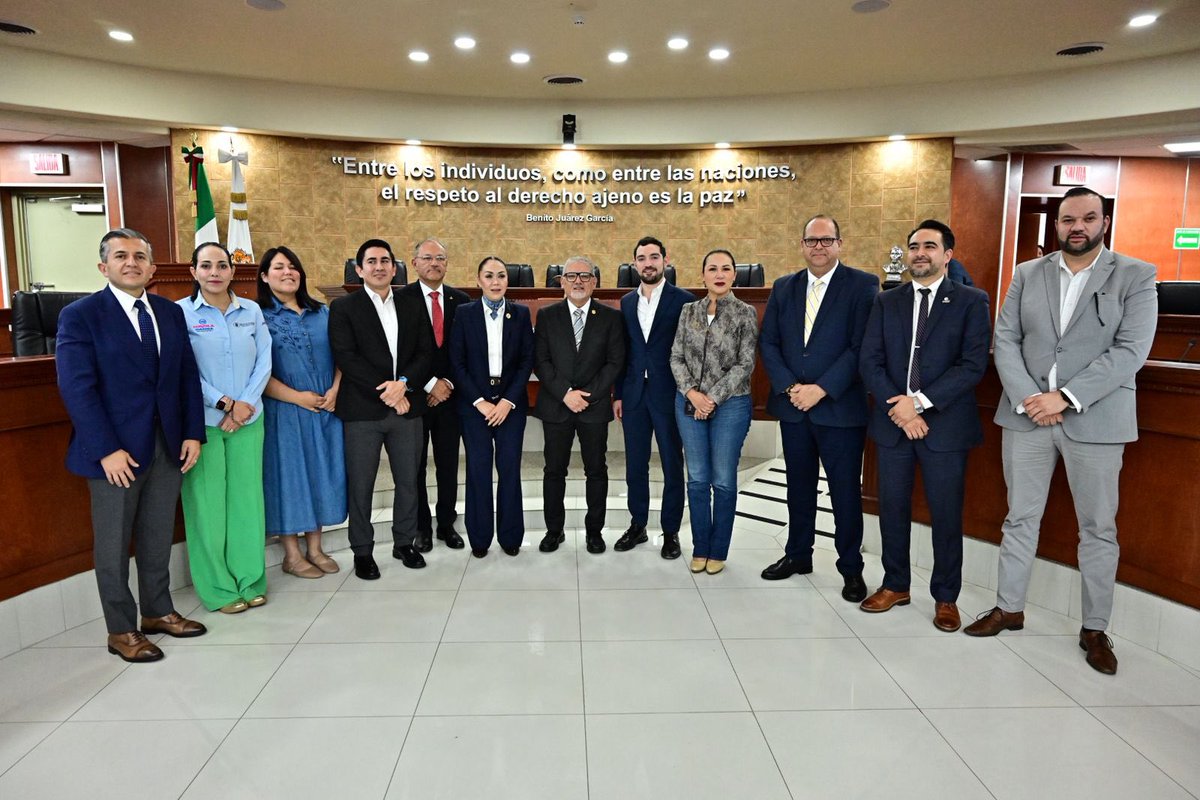 ConexionMxli's tweet image. #CongresoBC INVERSIÓN HISTÓRICA, AMPLIACIÓN DE COBERTURA Y PROYECTOS ESTRATÉGICOS GARANTIZAN EL DERECHO HUMANO AL AGUA»: VÍCTOR DANIEL AMADOR BARRAGÁN/+goo.su/Ud83sBl