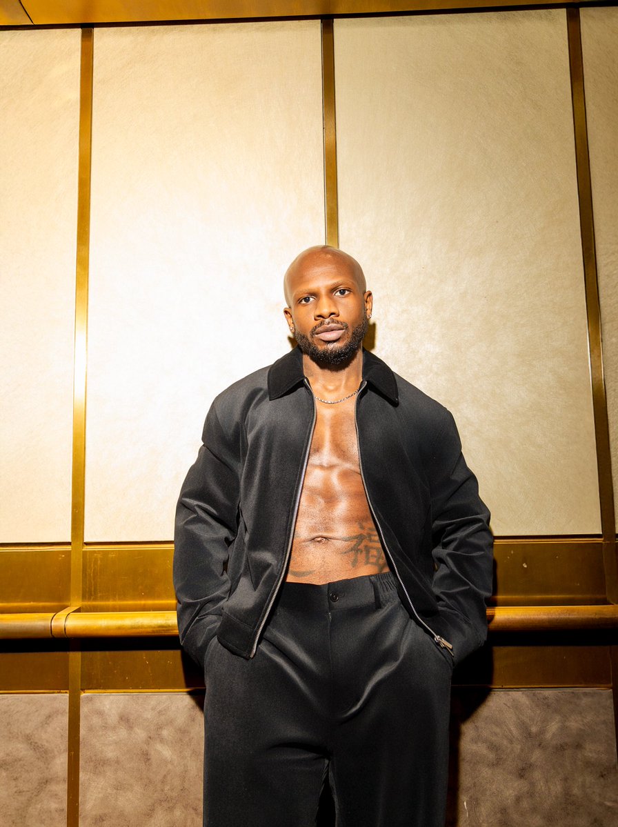 TheAaronSweat's tweet image. More life. Today is my birthday 🎈🦂