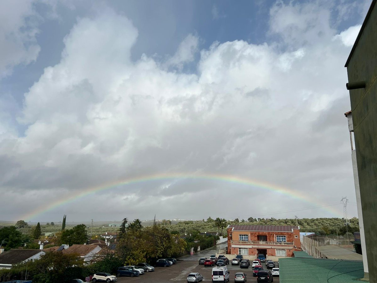 🌈 ¡Feliz fin de semana!

#EuropaEsMiColegio 💙🇪🇺