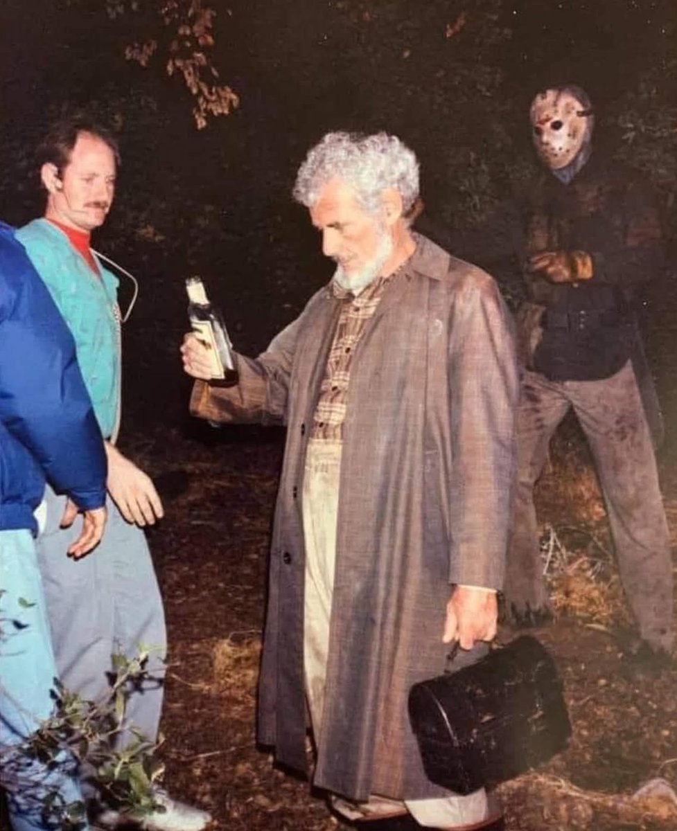 Good Morning, Y'all. Happy Friday! I hope everyone is having a nice morning so far. Mine's been good.  Gonna be another chilly one today, which means I'll be wrapped up like a burrito in my Soldier Boy Blanket 😁🥰. Anyways, have an absolutely beautiful one, everyone 🖤🖤