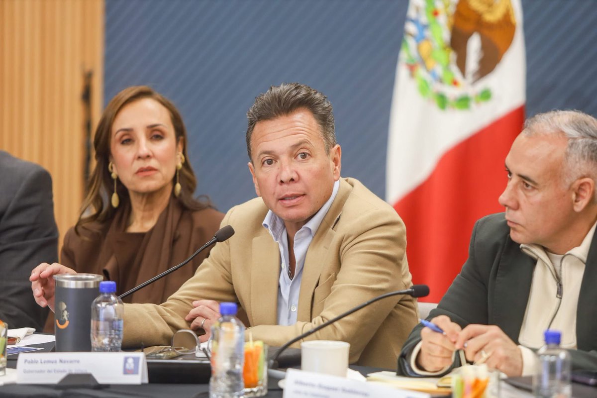 Es deber de las autoridades construir puentes con la ciudadanía y promover el diálogo. Sin embargo, el equipo de #Lemus actúa como pequeños tiranos, cerrados a la crítica. Así, la población percibe no un liderazgo responsable, sino la sombra de un mal gobierno.