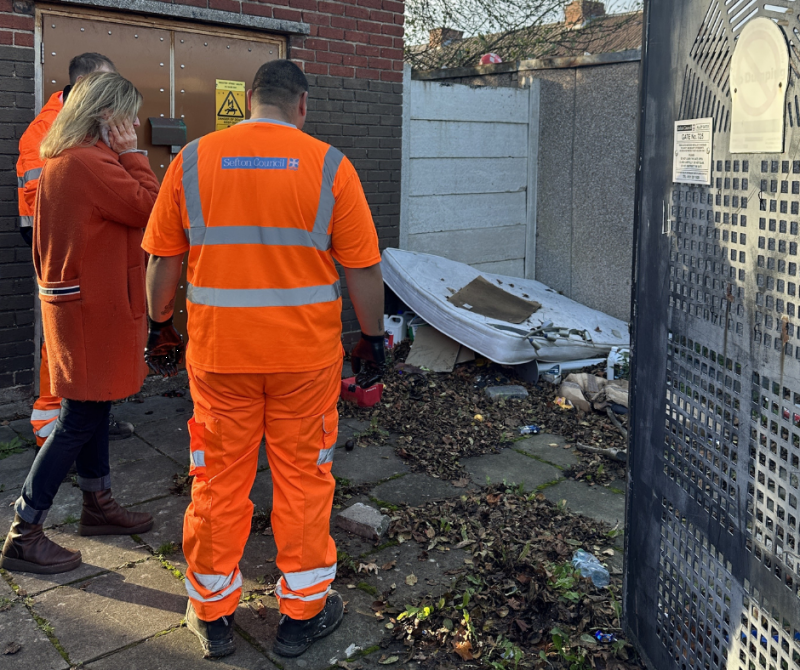 SouthportReport's tweet image. Millions See Sefton Council’s Cleaner Greener Campaign on National TV: SEFTON Council’s work to tackle fly-tipping have been showcased on major national broadcasters including BBC Breakfast, ITV News, and Good Morning Britain, reaching millions of… dlvr.it/TPGRQJ