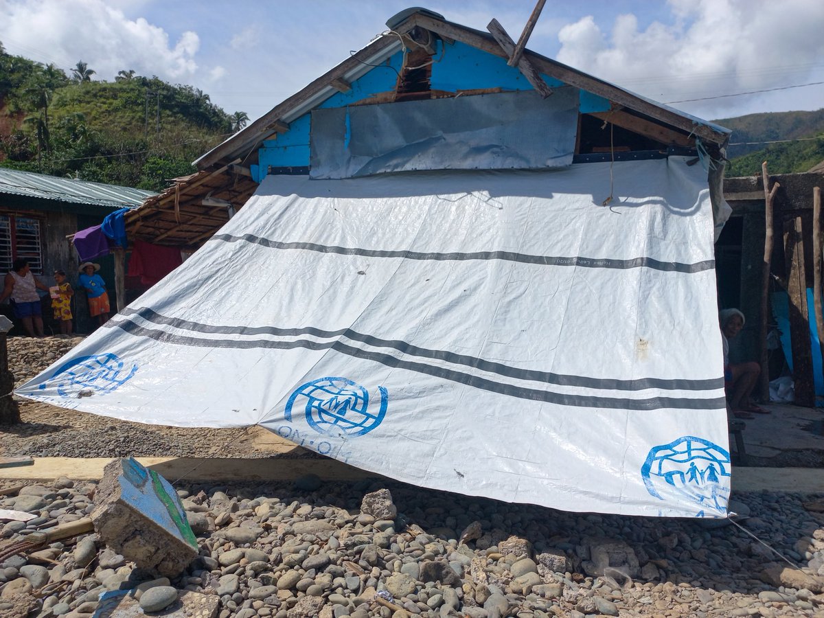 iori_IOM's tweet image. 🇵🇭 Standing in an evacuation center in Albay with @IOM_Philippines Chief @TBurnettIOM 3 days after Typhoon #Uwan I was reminded of the #resilience of the Filipino people and the urgency for solidarity &amp;amp; support to prevent #displacement.

➡️ linkedin.com/posts/iorikato…
