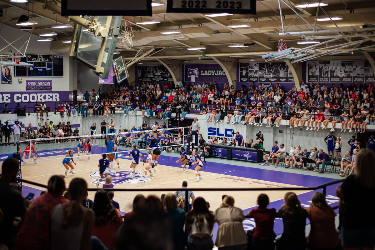 SFASU's tweet image. Huge weekend ahead for @SFA_Athletics!🪓

Our Jacks are battling at home for BIG wins and we need you there!

🏀 @SFAWBB and @SFA_MBB 
• Doubleheader vs ACU today at 5:30 p.m. in the Coliseum
• Ladyjacks and Lumberjacks looking to remain undefeated this season

🏐…