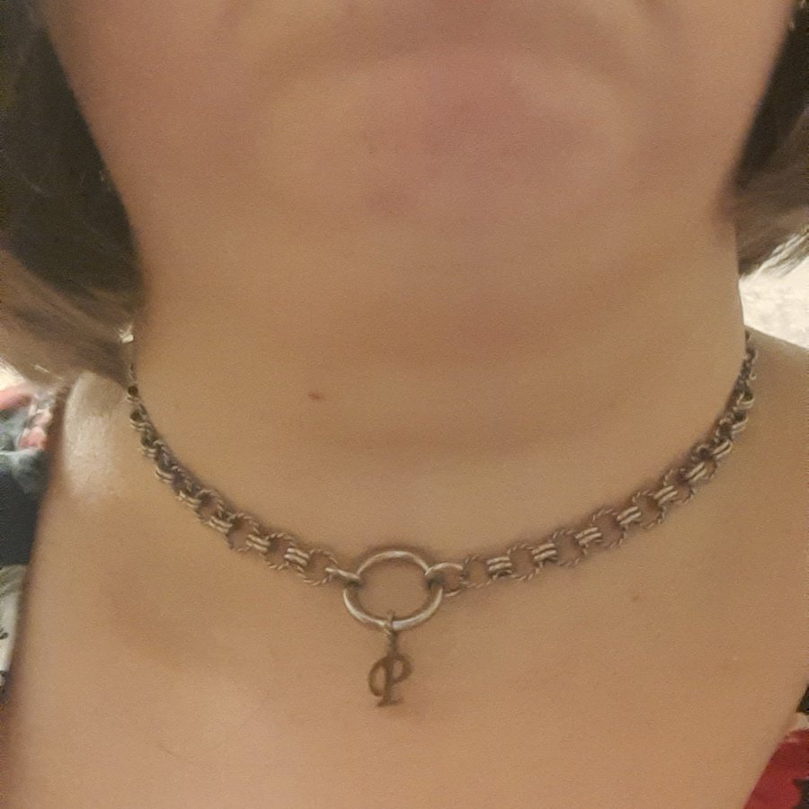 kaiser_zozeh's tweet photo. @pitukaDCardenal este cuello es para ser besado uno y un millón de veces. si lo veis, seguro que queréis repetir... https://t.co/xR0wUtQV1m