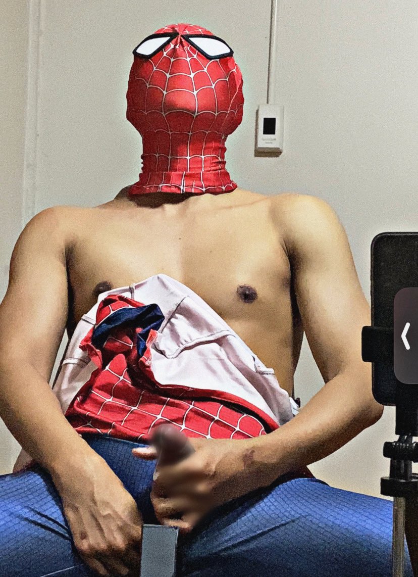 ultraman_774 tweet media