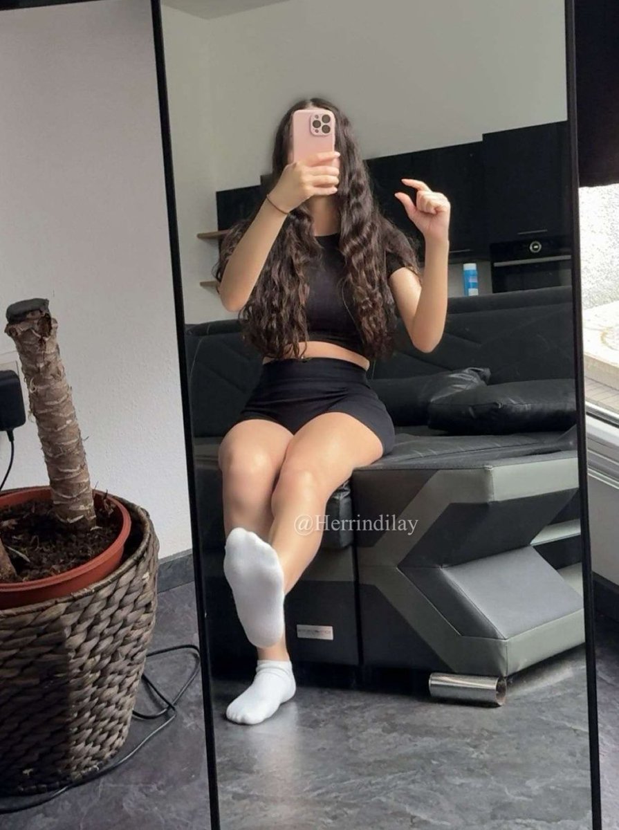 Wenn du einen kleinen Schwanz hast musst du das reposten OMG wie peinlich