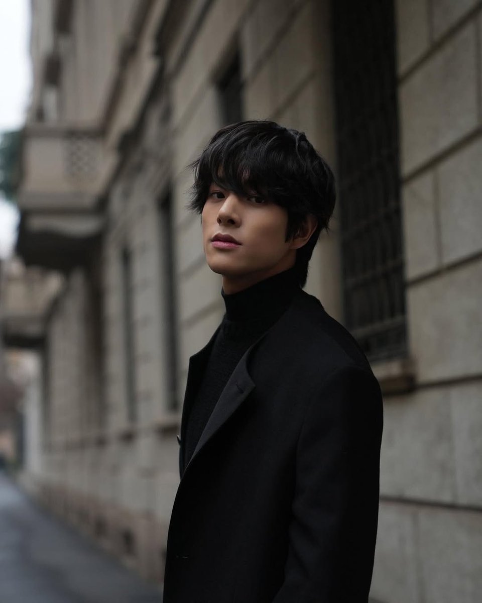 PopCrave's tweet image. Happy 23rd birthday to the talented Jake of #ENHYPEN.