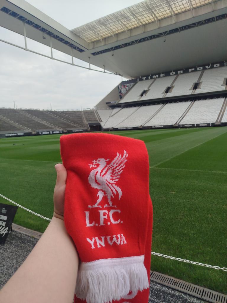 WeAreLivpool's tweet photo. Tá podendo união Liverinthians? https://t.co/JhG3G7caJq