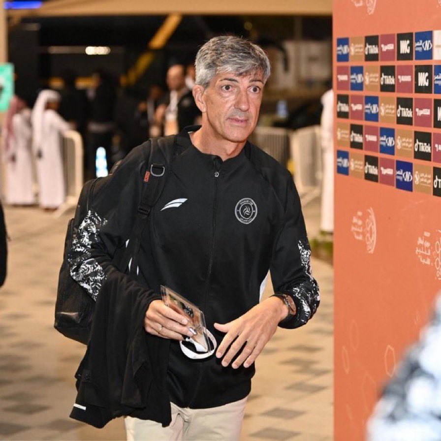 والله وتالله وبالله ان اللي يطالبون برحيل #الغواسيل يعلمون ان الغواسيل يمثل ١٠٪ من سبب الاخفاق وسوء النتائج 
ويعملون ان الإداره سبب رئيس في كل هذا العمل 
من سوء اختيار لاعبين وغير ذلك