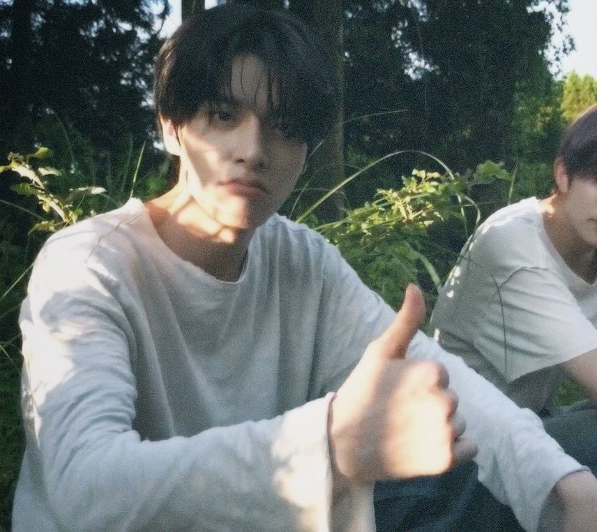 happiest birthday to our sim jaeyun ⊹ ࣪ ˖ 🐕