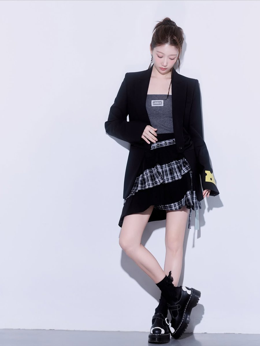 NICESTAGRAM's tweet image. [141125] — e.heomer ☆ ig update !

"🖤
It's been an unforgettable day"

[+]
#EUNICE #유니스