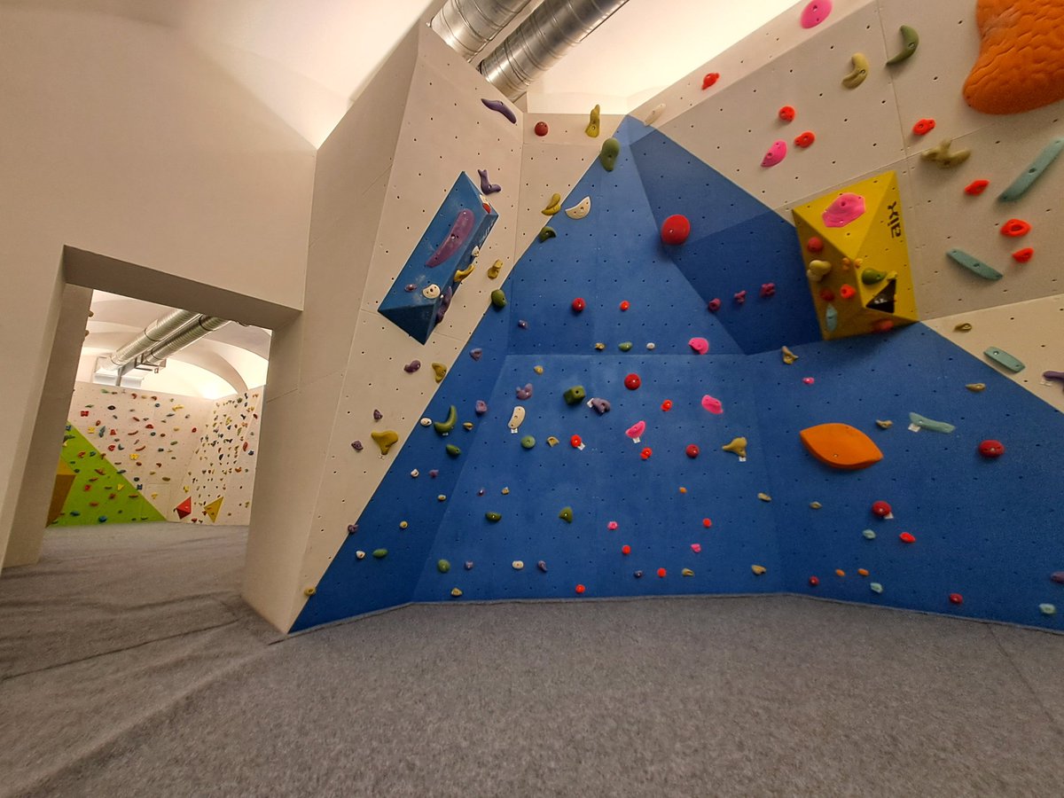 Vienna strog centar. Boulder karpa na 3 sprata..