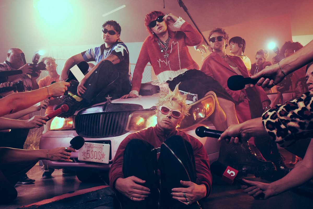 5SOSBrazil's tweet image. Rolling Stone Austrália dá nota 4/5 para o álbum &quot;EVERYONE&apos;S A STAR&quot;:

&quot;Embora já tenhamos ouvido falar sobre os perigos da fama, do amor, da dependência e das relações parasociais sob os holofotes, nunca ouvimos isso do 5SOS com tanta carisma e vulnerabilidade, algo que antes…