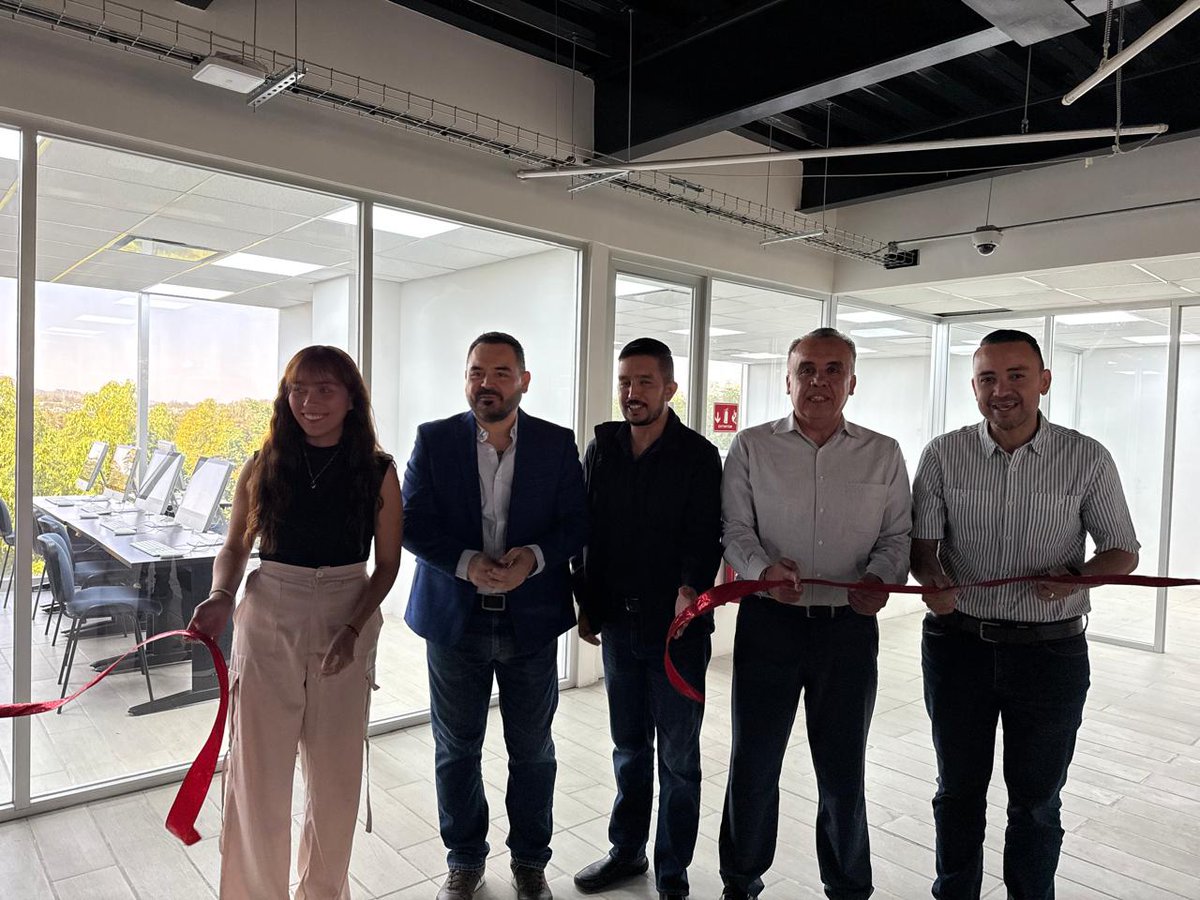 Manuel Haro 🖖🏼🇲🇽🌎👽 tweet media