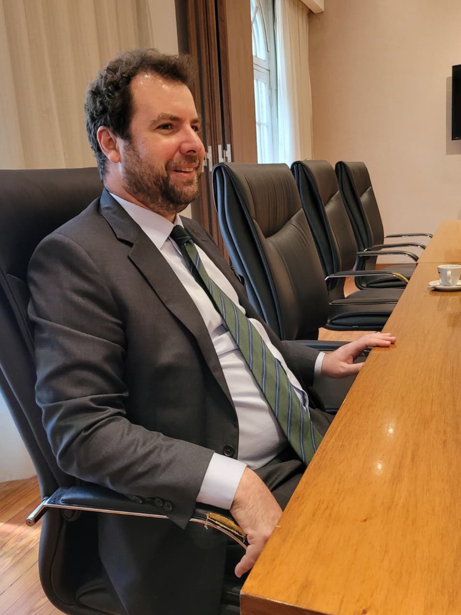 Recibimos al Cónsul de #Chile en #Córdoba, José Miguel Vial Valdivieso 🇨🇱🤝🇦🇷

El país trasandino está en el top 5 de nuestros principales socios comerciales y conversamos sobre las oportunidades en diversos sectores que tienen mucho potencial como farmacéutica y biotecnología.