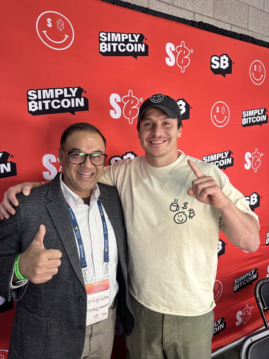 diveshg's tweet photo. Mining Disrupt, Dallas TX.
Big shout-out to Opti and the SimplyBitcoin team — incredible people, incredible content. 🔥 #Bitcoin #MiningDisrupt #Crypto #SimplyBitcoin https://t.co/2BIJpkCaIA