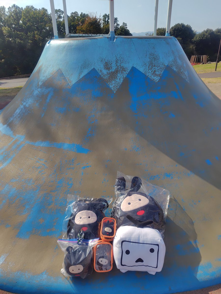 MONOstick3939's tweet image. ヒラさん16周年おめでとうーﾜﾝﾀﾞﾎｫｫｫｫｲ((o(*ﾟ▽ﾟ*)o)))山上様に幸あれ\(❁´∀`❁)ﾉ𖤐´-
#ヒラ16周年