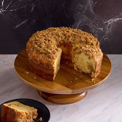 pcchefgwen's tweet image. Sour Cream Coffee Cake - the only cake that disappears faster than your WiFi connection during a Zoom meeting 😂🍰 
pamperedchef.com/pws/dare2cook/…

#BakingFun #CakeLovers #SugarRush #SourCreamCoffeeCake #Baking #DeliciousTreats #FamilyFavourite #YummyCake