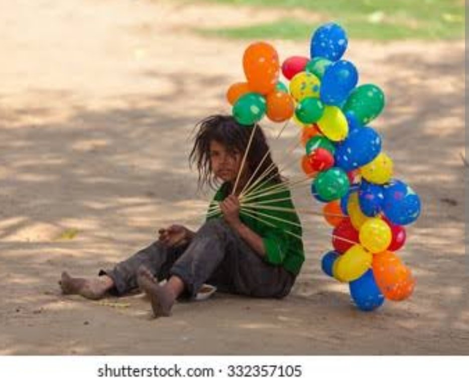 Kavya_Ras's tweet photo. भूक चेहरों पे लिए चाँद से प्यारे बच्चे
बेचते फिरते हैं गलियों में ग़ुबारे बच्चे
~बेदिल हैदरी
#बाल_दिवस
#Bachche #Shair https://t.co/NWjFcymBia