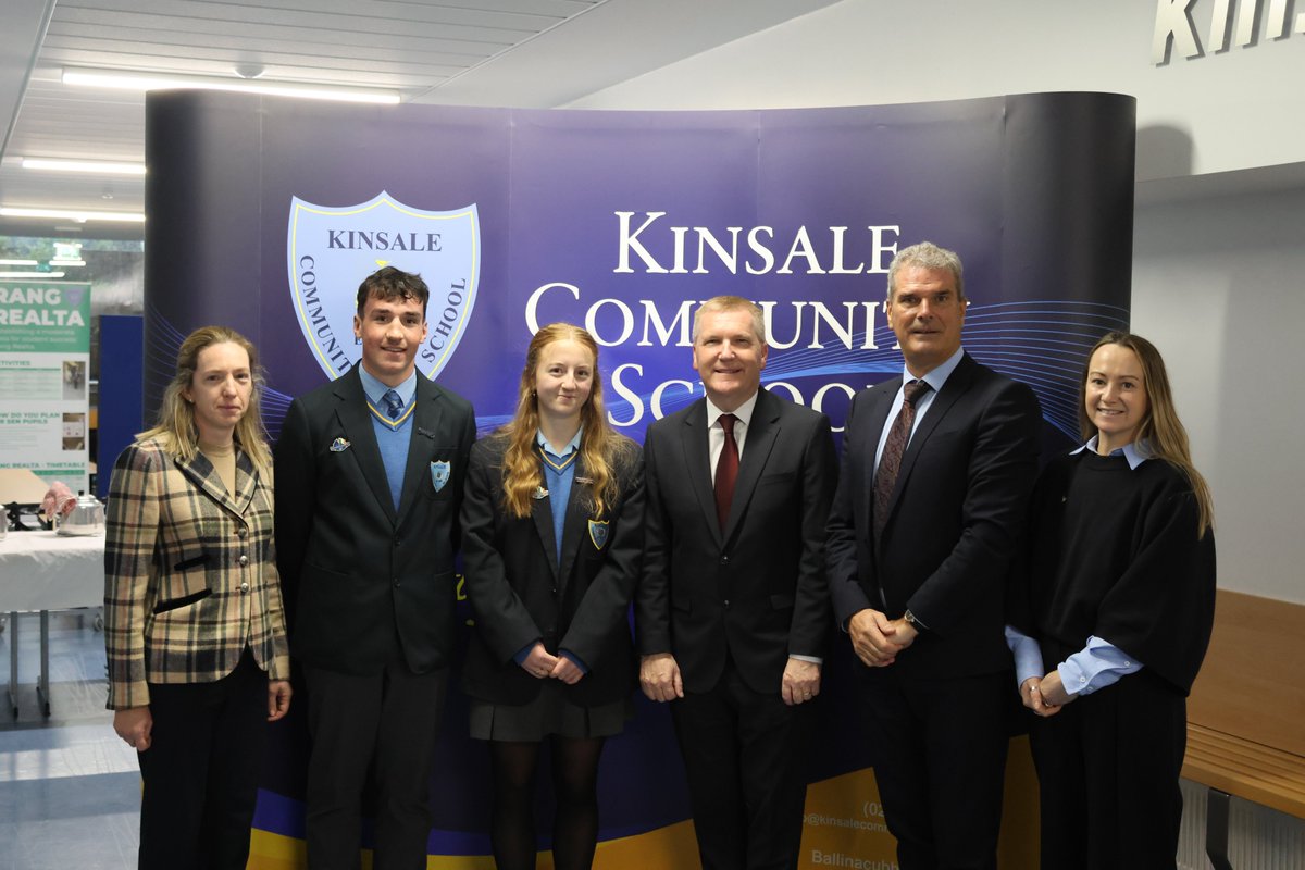 KCS was honoured to welcome EU Commissioner Michael McGrath for the launch of our FÉILTE Jean Monnet Initiative. A powerful day of inclusion, sustainability, EU learning &amp; student voice 🇪🇺✨ #FEILTE #JeanMonnet #ActiveCitizenship
kinsalecommunityschool.ie/news/2025/11/1…