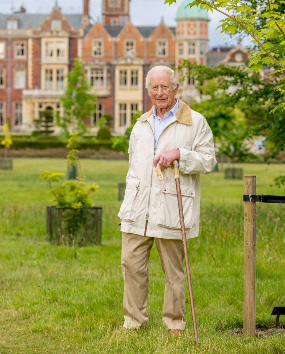 Wishing our Patron, His Majesty King Charles III, a very happy 77 birthday today from everyone at the Saudi British Society.