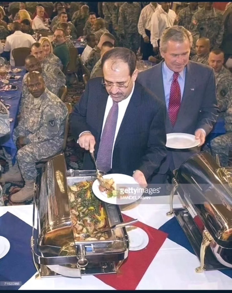 نوري المالكي خائن العراق  2003 - 2025 :

قتل اكثر من 350 عالم عراقي
اغتال أكثر من 800 استاذ جامعي
اغتال مئات المسؤولين والمهندسين والاساتذة
عيّن أكثر من 500 ايراني في مفاصل الدولة
نهب أكثر من 350 مليار دولار من الدولة
باع عدد من الحقول العراقية لايران
جنّس اكثر من 800 الف من