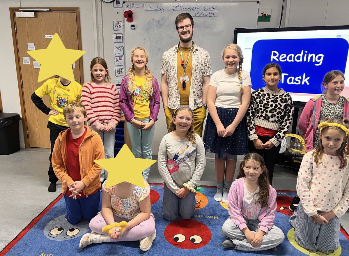 Kenton__Primary's tweet image. A colourful day at Kenton Primary!✨🌈
Our pupils brightened up the school in their spotty, vibrant outfits for Children in Need. From rainbow jumpers to Pudsey ears, everyone joined on the fun💛🐻.

A huge thank you to our wonderful children and families for the support🌟!