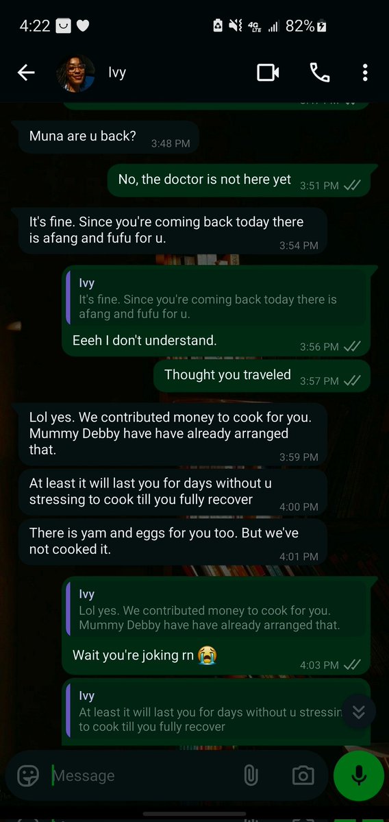 Munalozy's tweet image. God blessed me with amazing neighbors who look out for me like I’m their own sibling. They arranged food that will last me for days because I’m sick and shouldn’t be stressing myself. I’m truly grateful to live among such wonderful people.

It&apos;s the yam for me. 🤣