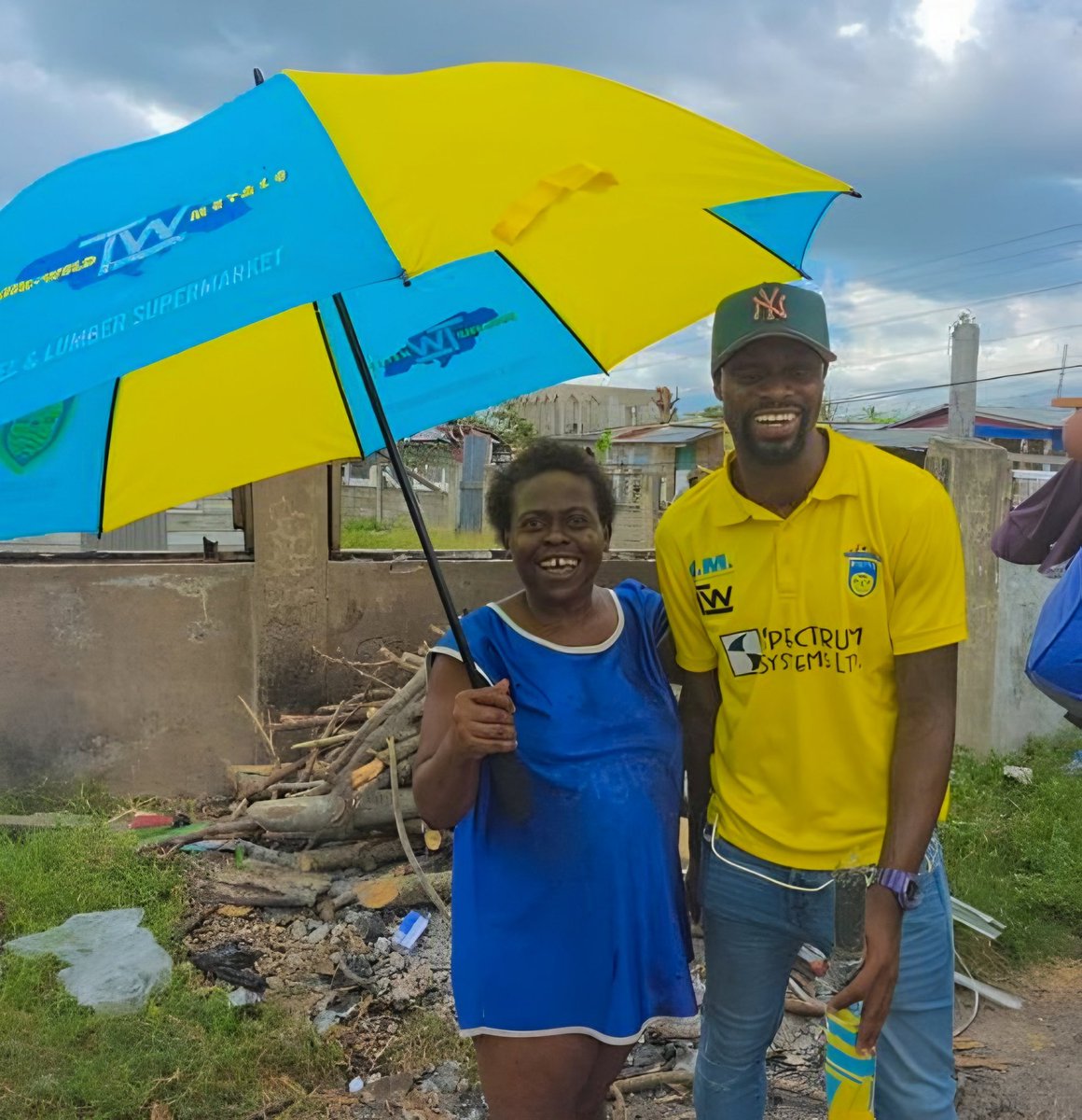 iamwaterhousefc's tweet image. Together, we are stronger. 🩵🔥🏡

On Wednesday, the Waterhouse FC family did their Fyah House Cares Relief Project – Operation: Unity is Strength to support communities in Westmoreland. 🙏🏽💛🔥🏡

#UnityIsStrength #FyahHouseCares #WaterhouseFC