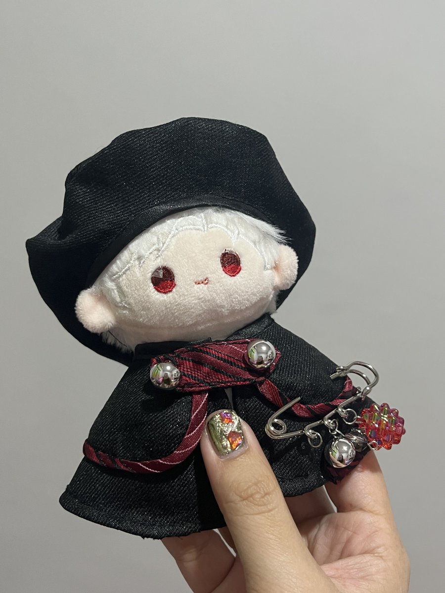 Akhirnya bocil sylus punya proper baju 🫶🏻
Bagus banget gais besok bs beli di Q11 😭🫵🏻
#LoveandDeepspace #cf21