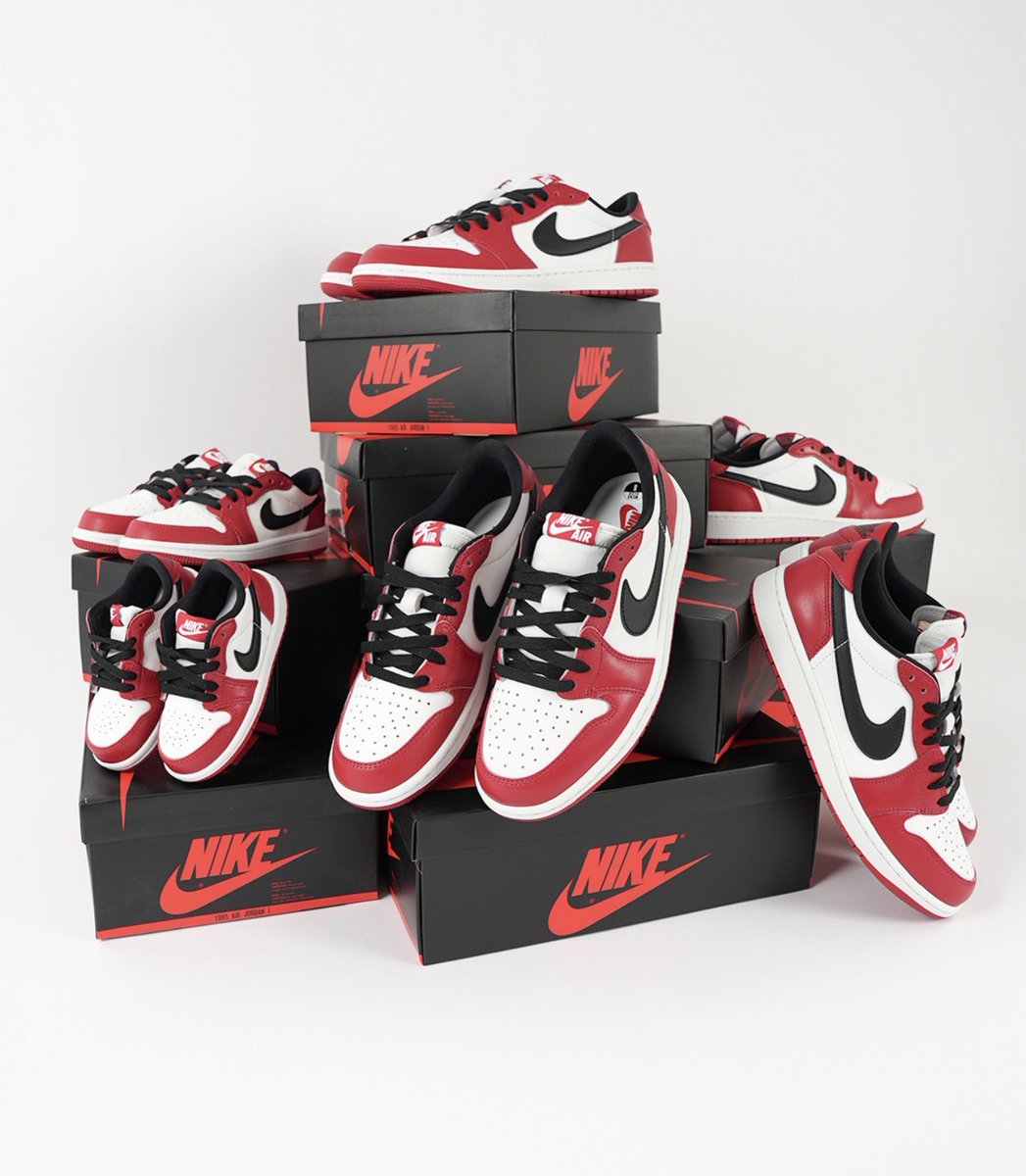 snkr_twitr's tweet photo. AD: Jordan 1 Low OG 'Chicago' drops tomorrow at 7am PT/10am ET via Footsites

Footlocker
M https://t.co/IxJhlcLAu9
G https://t.co/RpE0of6osU
P https://t.co/08Sm3DA0q3
T https://t.co/c0Znn03iFg

Champs
M https://t.co/HRapfAGaOf
G https://t.co/YwijWuViH4

Kids Footlocker
G https://t.co/53NVejYqHd
P https://t.co/zCxx0Slha7
T https://t.co/RBiDYmAL2O