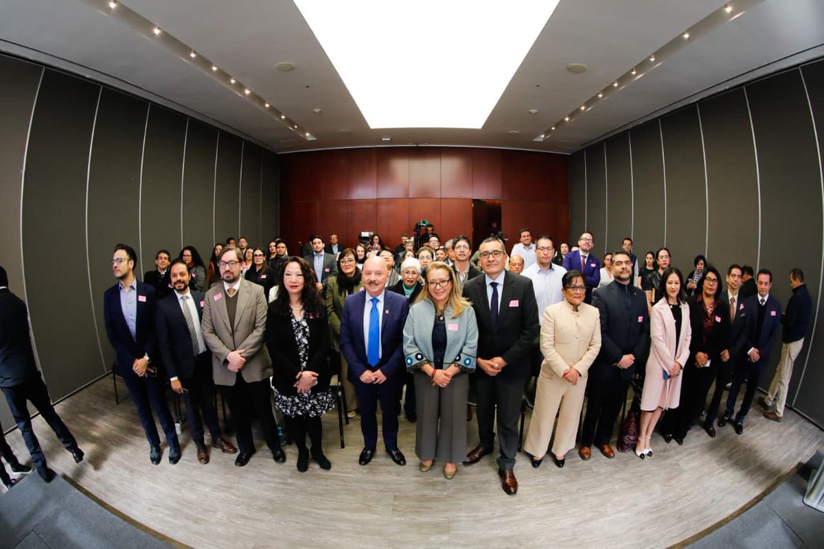 Iniciamos los Foros por el Día Mundial de la Neumonía: “Compromiso por la salud respiratoria: vacunación en personas mayores”.
Reafirmamos nuestro compromiso desde el Senado para impulsar políticas públicas que protejan la salud de quienes más lo necesitan.