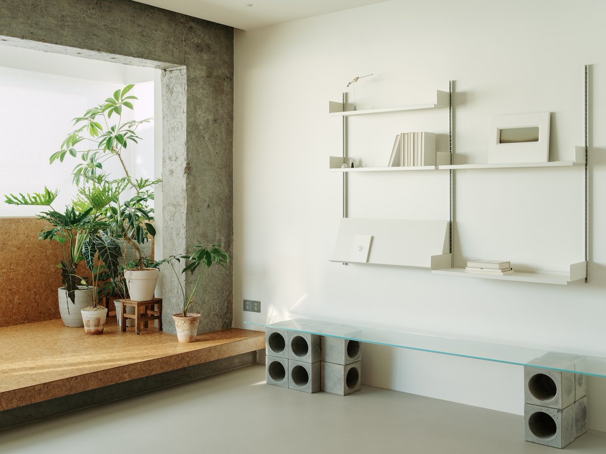 linear_magazine's tweet image. Just the essentials — Flow of Life (FUYUDI STUDIO)